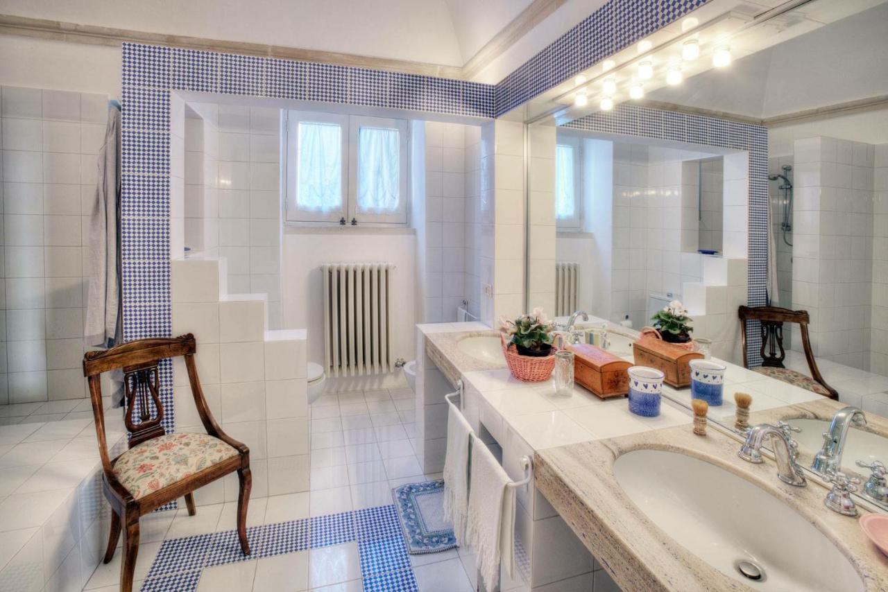 Massa House Bed & Breakfast Лече Екстериор снимка